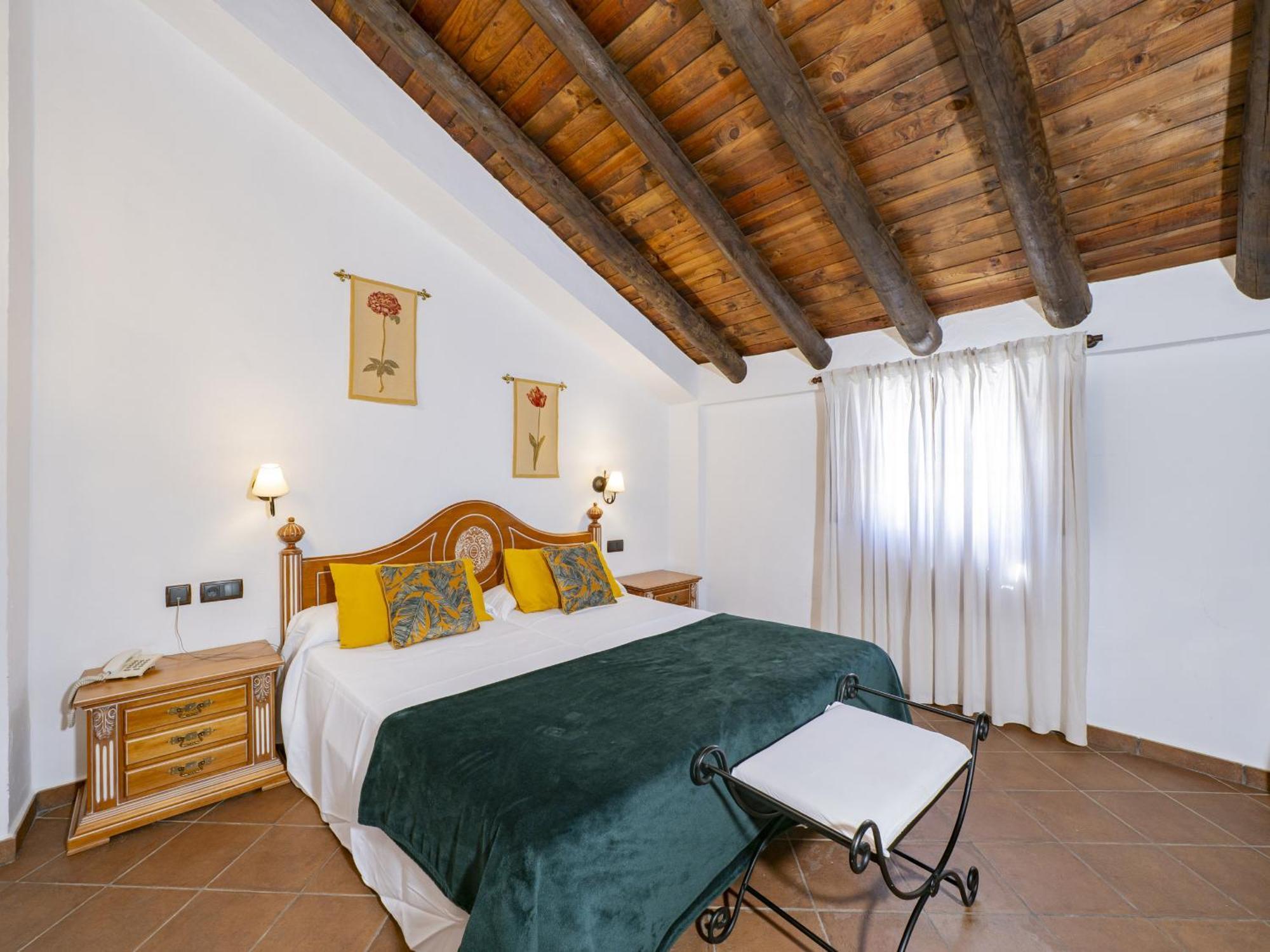 Cubo'S Hotel Cortijo San Antonio Casarabonela Exterior photo